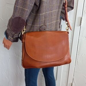 Dooney & Bourke Florentine Toledo Mailbag, British Tan, T'Moro Trim, Large